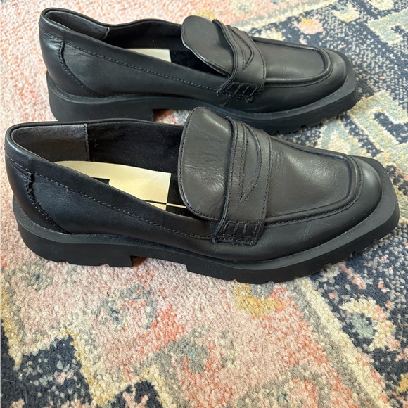 Dolce Vita Black Leather Loafers Size 7.5 - Picture 9 of 10